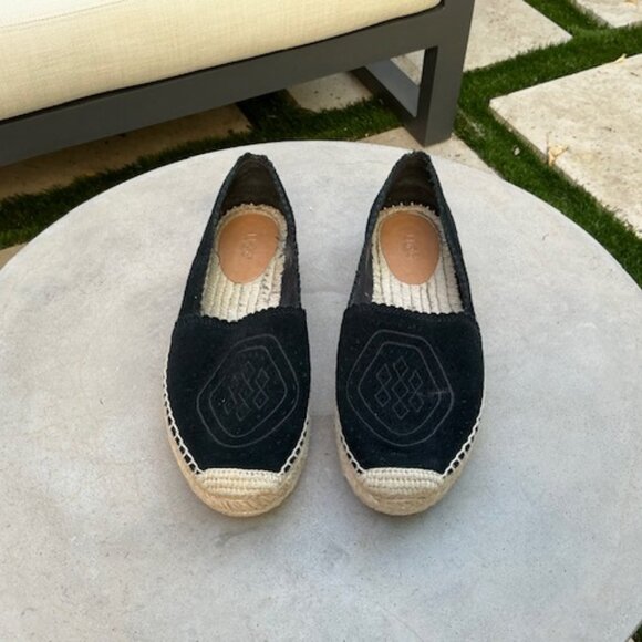 UGG New Black Espadrilles - Picture 1 of 6